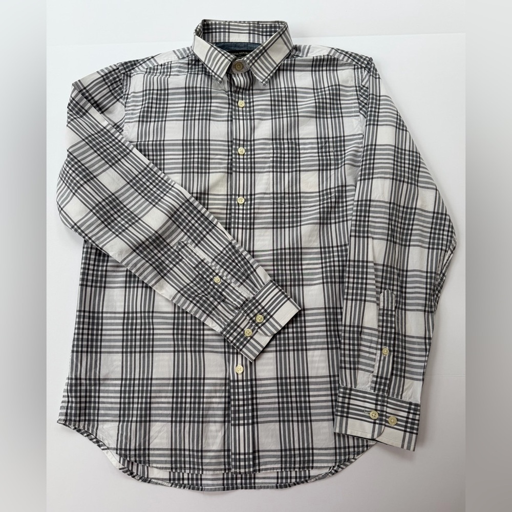 Men’s Banana Republic Long Sleeve Shirt Size Medium​​